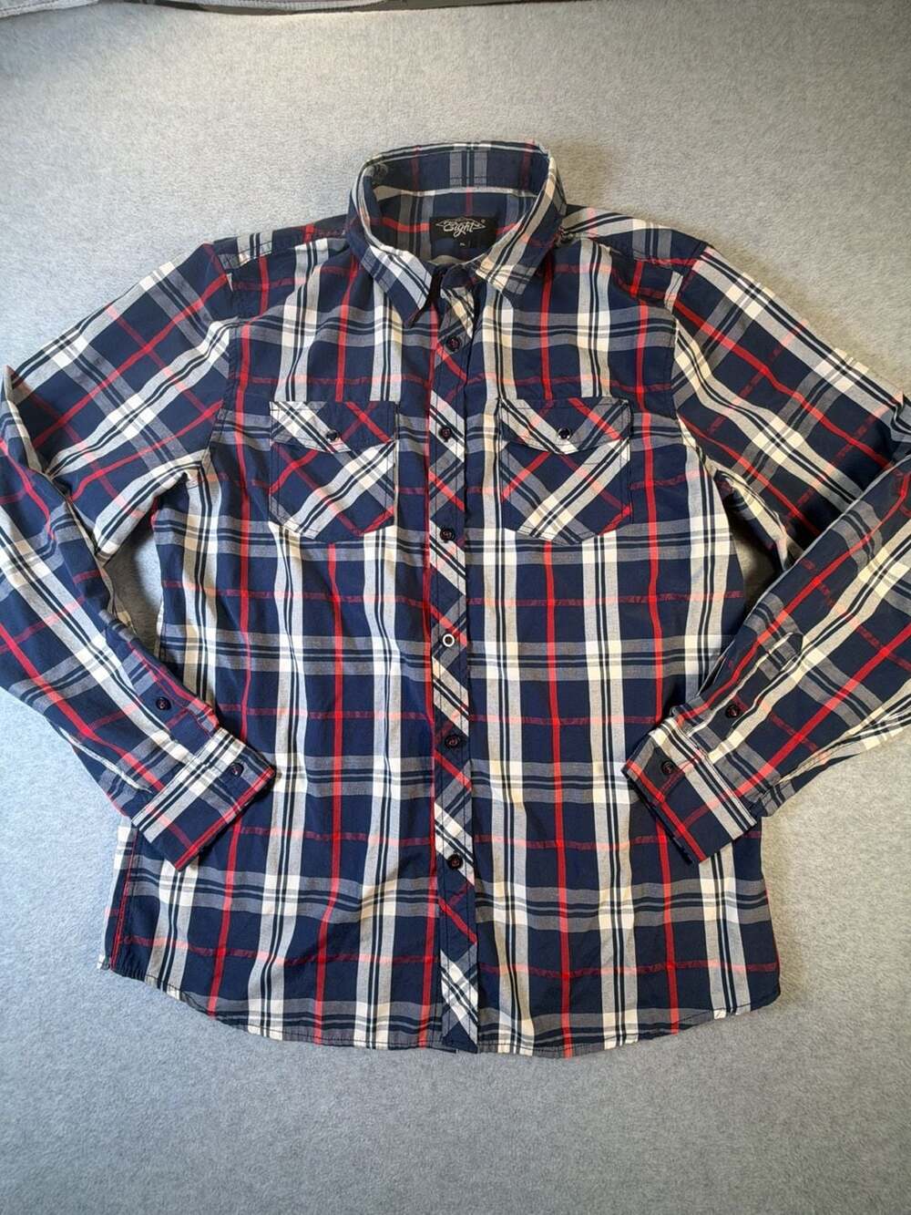 Eight Men's Navy Blue Red and White Plaid Long Sleeve Button Down Shirt Size XL